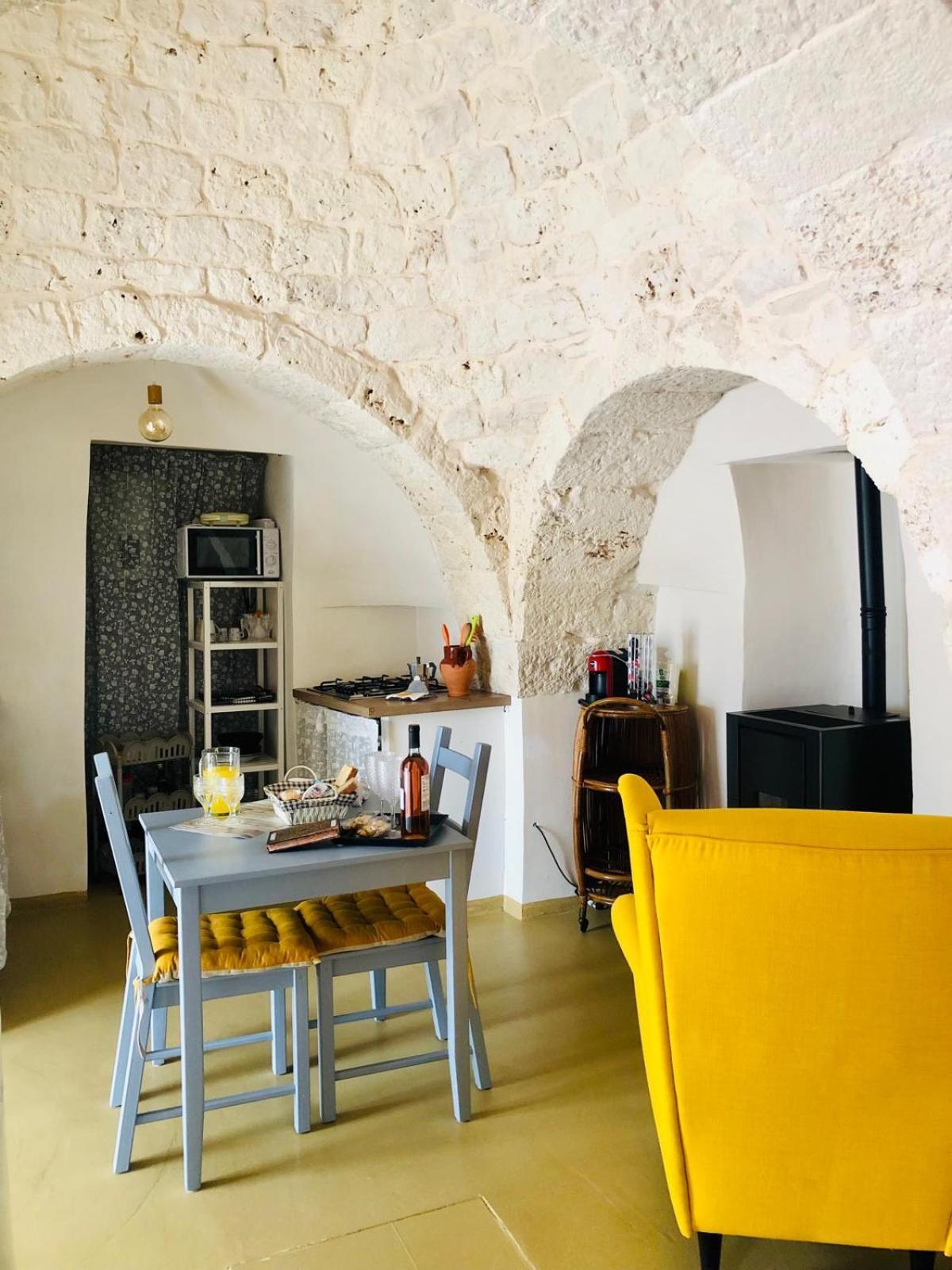 マルティナ・フランカ Trullo Trilli Pugliaヴィラ エクステリア 写真